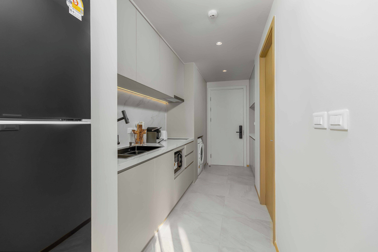 Private kitchen 2, Brand New Condo Near Nai Harn Beach C263, Pulau Phuket