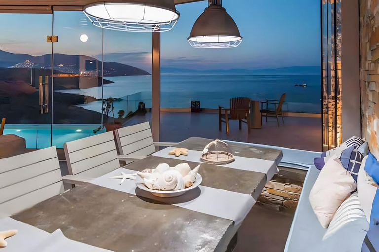 Food & Drinks 5, Vila Lina Syros, South Aegean