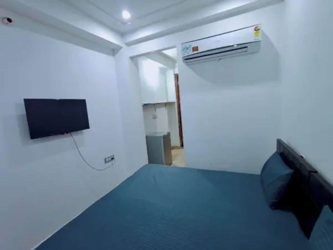 Room 2, Fabhotel Ditvi Residency, Gurgaon