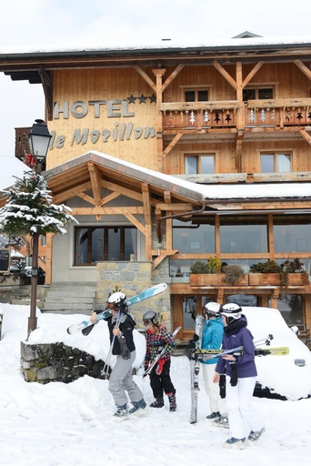 Front of property 2, Café-Hôtel Le Morillon, Haute-Savoie