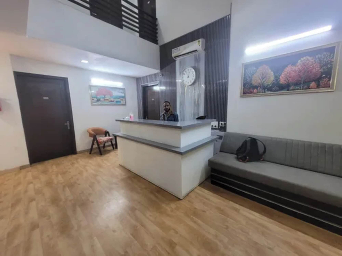 Reception 3, FabHotel Delight Suites - 1km from Delhi Public School, Sec 45 Gurgaon, Gurgaon