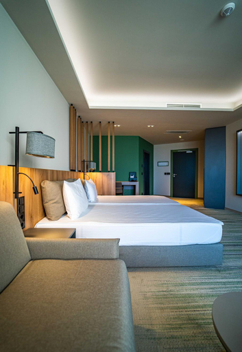 Bedroom 3, HVD Reina del Mar - Premium Spa Service & Free Parking, Nesebar