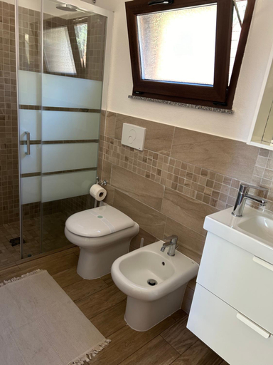 Bathroom 3, Villaluciana Solanas, Cagliari