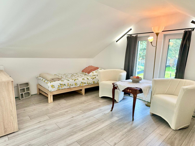Bedroom 2, Bocian nad Bugiem, Łosice
