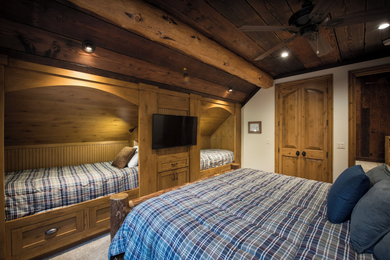Bedroom 2, Rustic Retreat, Mariposa