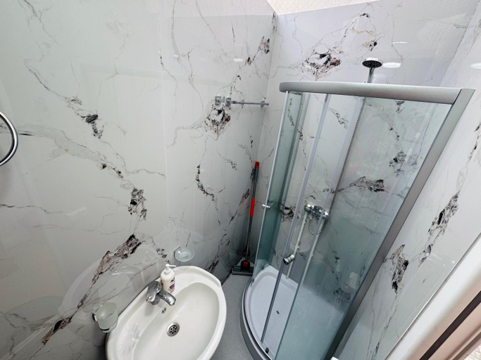 Bathroom, Villa Borjomi, Borjomi