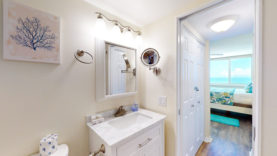 Bathroom 3, Ponce Inlet, Volusia
