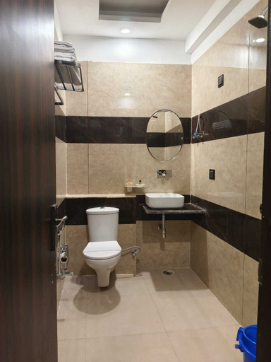 Bathroom 4, Ganga Serenity, Dehradun