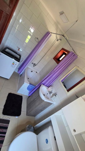 Bathroom 3, Cabanas y hostal Aurora, Chiloé