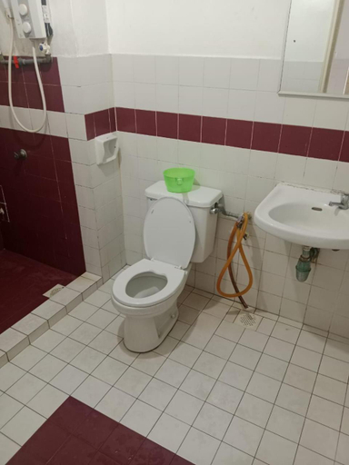 Bathroom, Apartment santai, Port Dickson