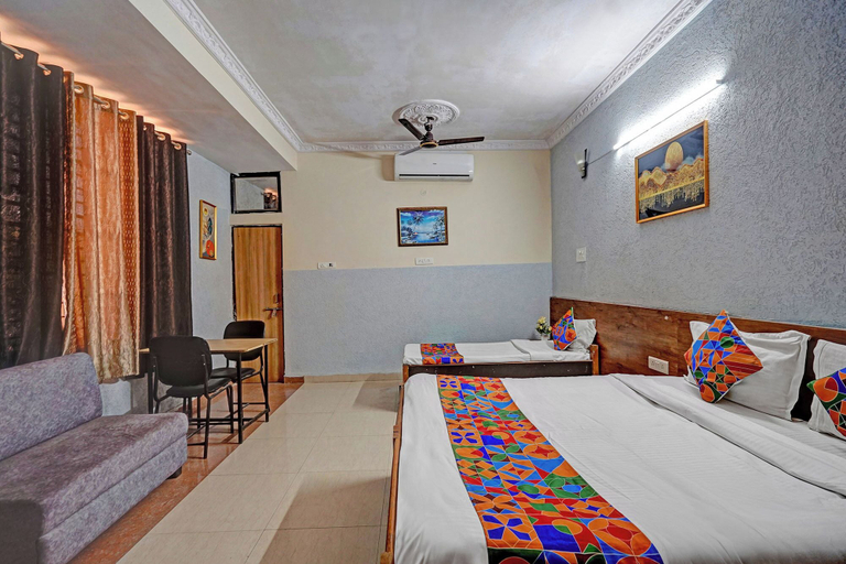 Room 5, Fabhotel Sandalwood Vibes, Bhopal