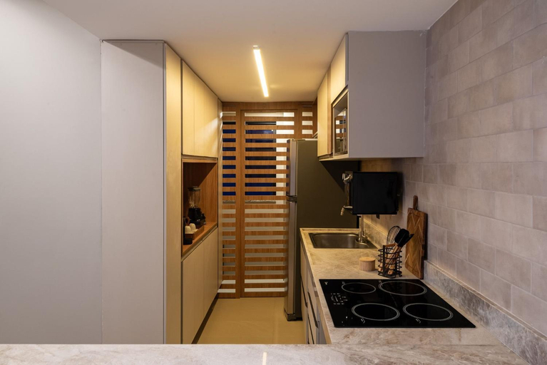 Others 5, Mont Blanc Apartamentos, São Luis