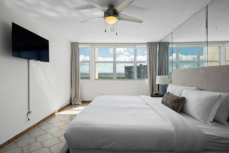 Room 4, Marbella by Otium