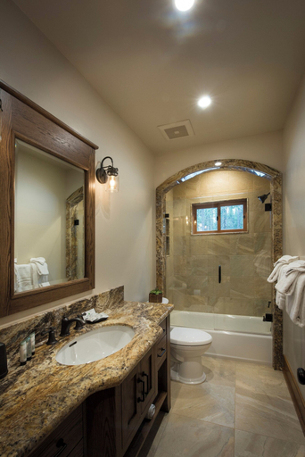 Bathroom 3, Rustic Retreat, Mariposa