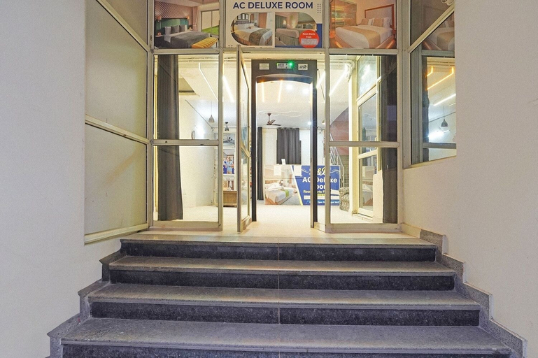 Property entrance 5, Fabhotel Rose Residency, Delhi