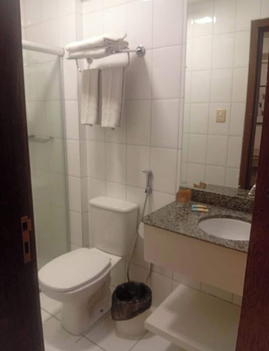 Bathroom 5, Suites Executivas, Feira de Santana
