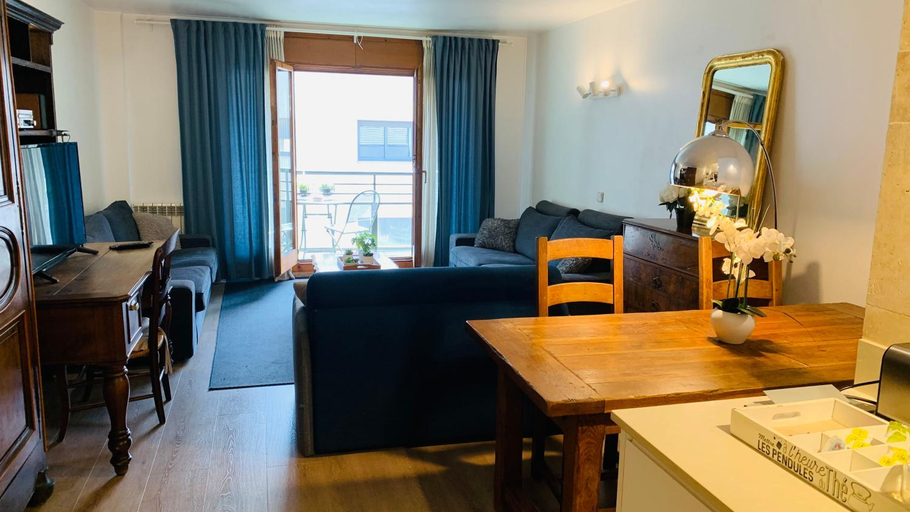 Others 5, Superb flat in the centre of capital, ski, Caldea