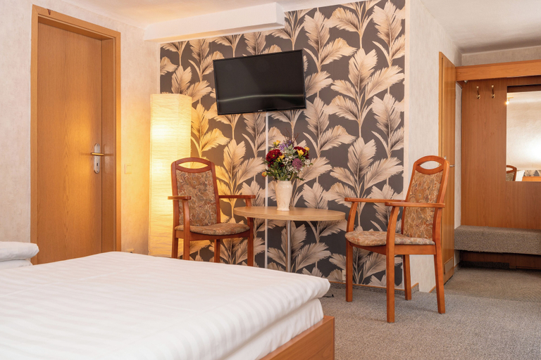 Room 3, Hotel Waldhaus Waltershausen, Gotha
