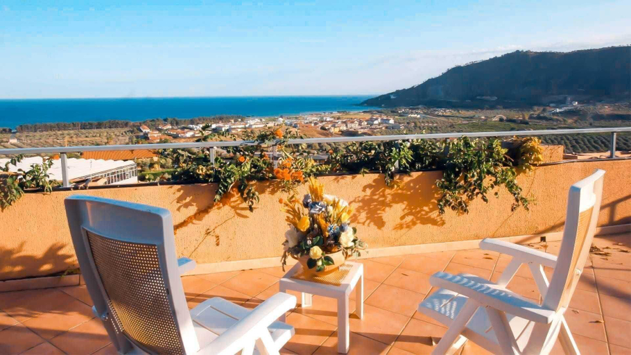 Property grounds, Aura Club Porto Rhoca, Catanzaro