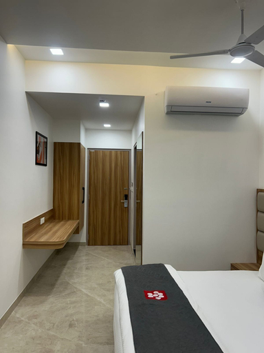 Room 4, Mastiff Select Aparajita, Sikar