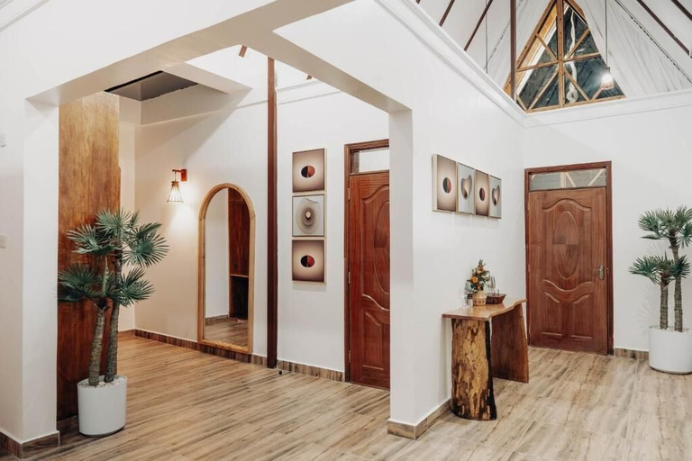Interior 5, Kitonga Garden Resort, Mwala