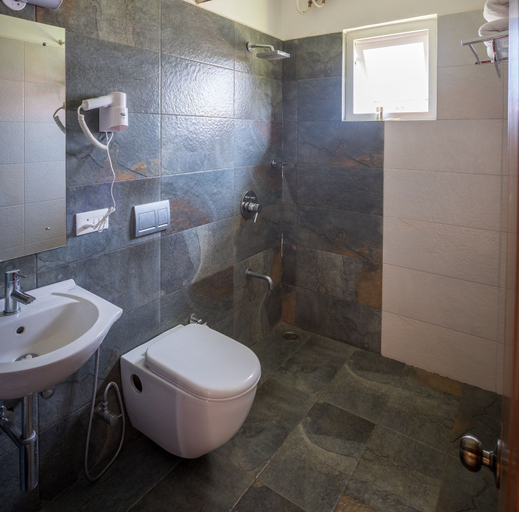 Bathroom 3, THE REALM, The Nilgiris