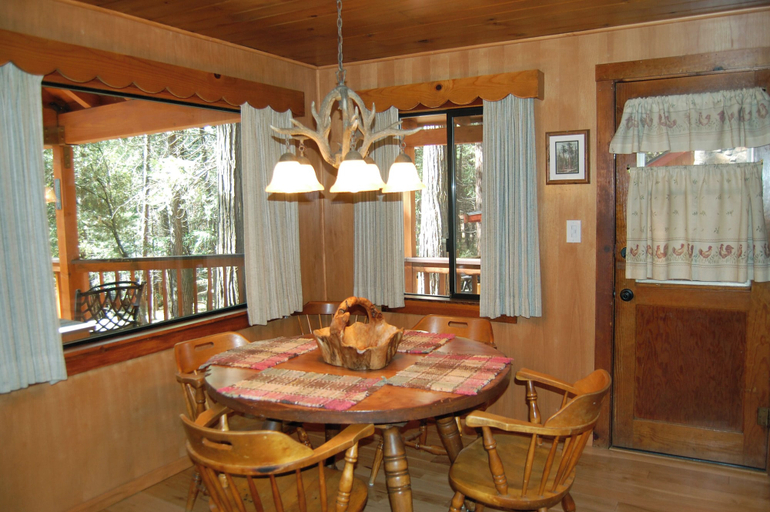 Others 5, Deer Den, Mariposa