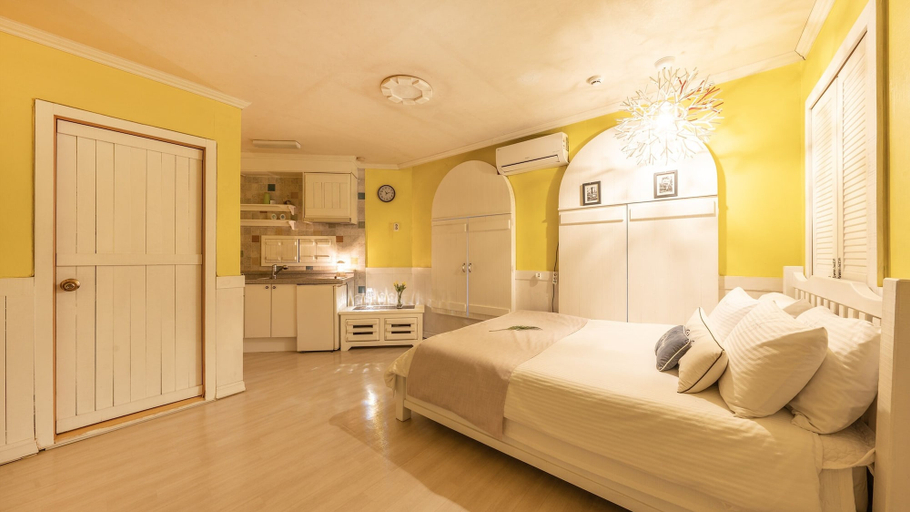 Bedroom 3, Ganghwa Sky Garden Poolvilla, Ganghwa