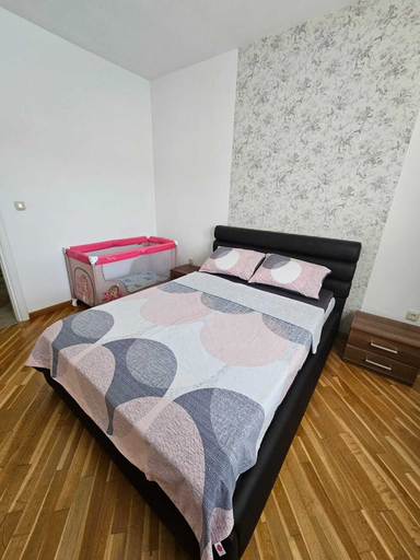 Room 2, Panoramic Sea View 2BDR Apartment