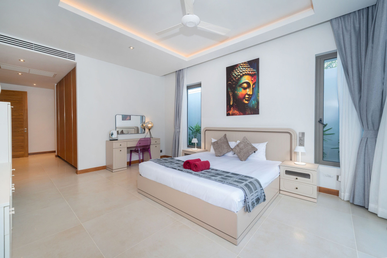 Room 5, Tropical Pool Anchan Indigo 16, Phuket Island
