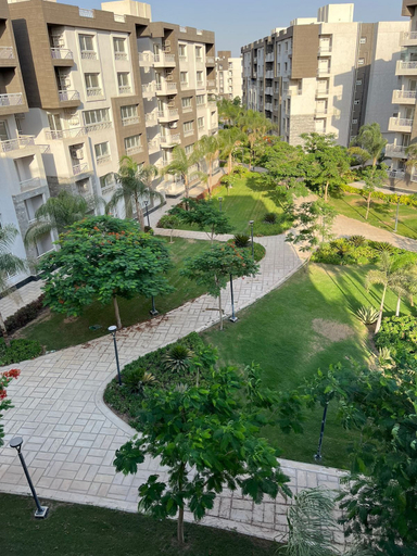 Property grounds, Cozy Retreat in Madinty & Work-Station, New Cairo 2