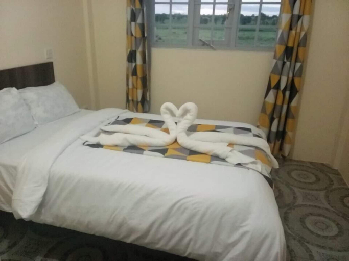 Room 4, Miriam Inn Chaka, Kieni