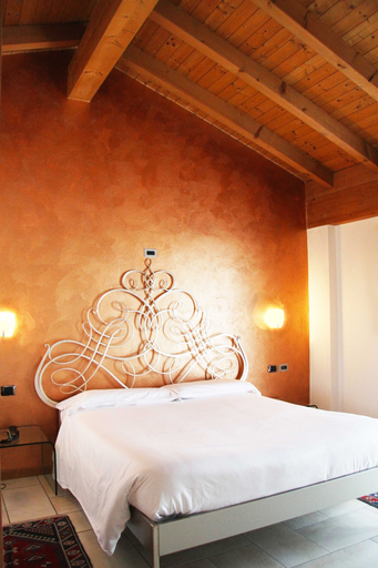 Bedroom 2, Hotel Villa Colico, Lecco