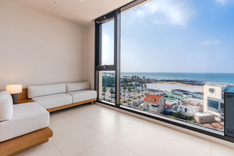Bedroom 3, 콘스트호텔, Jeju