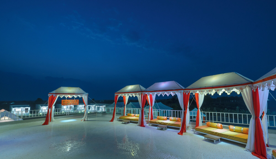 Front of property - evening/night, Upvan Jawai, Pali