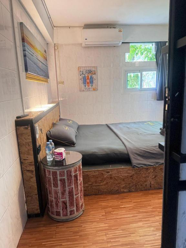Bedroom 3, Near beach hostel, Pulau Phuket