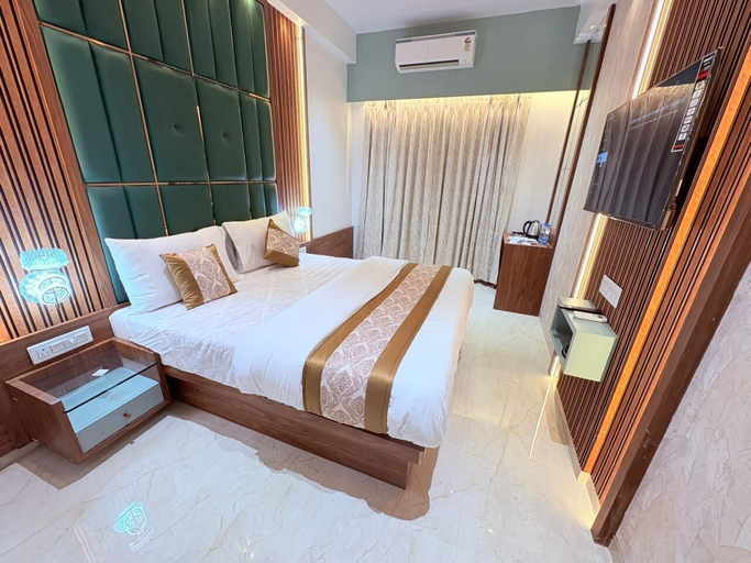 Room 3, Hotel Royal Inn, Thane