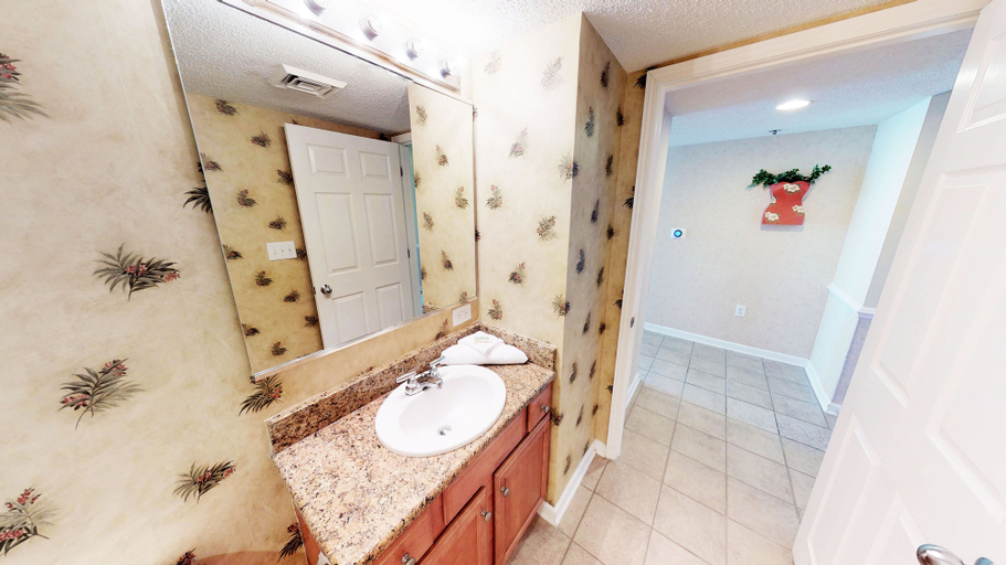 Interior 5, Crescent Shores S - 1112, Horry