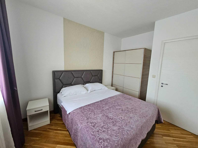 Room 4, Panoramic Sea View 2BDR Apartment