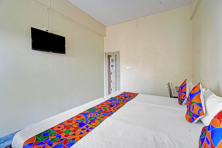 Room 4, Via Lords inn, Bhopal
