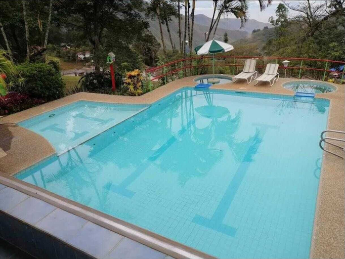 Pool 5, VISTA HERMOSA, Santiago de Cali