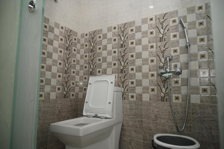 Bathroom 5, Moon Guest House, Cuttack