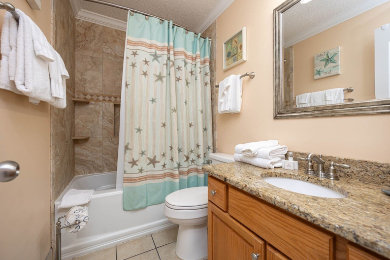 Bathroom 4, Phoenix Vi 61408 3 Bedroom Condo, Baldwin