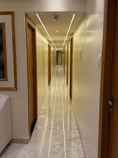 Lobby 5, Fabhotel Sahara Inn, Mumbai Suburban