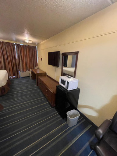 4, Rusina inn, El Paso