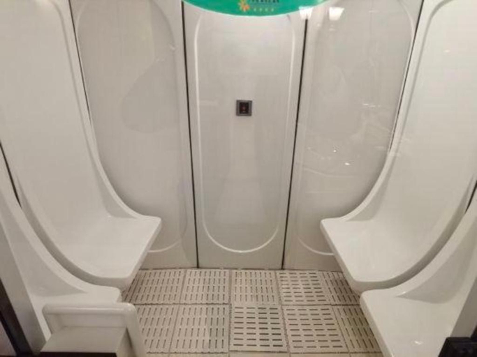 Bathroom 4, Golden Sea View, Haikou