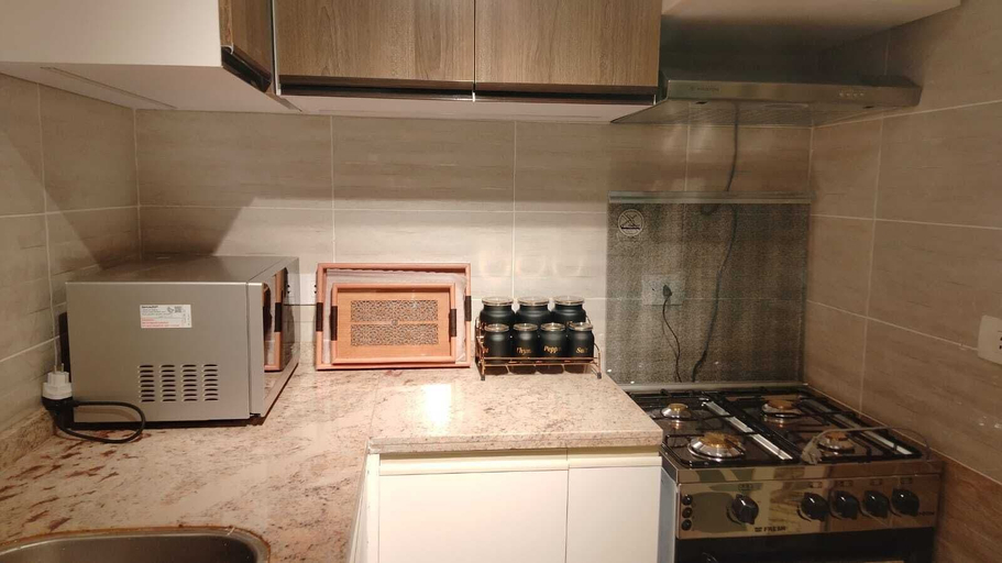 Private kitchen 2, Cozy Retreat in Madinty & Work-Station, New Cairo 2