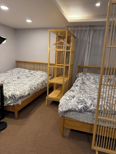 Room 2, Designers Stay Busan, Yeongdo