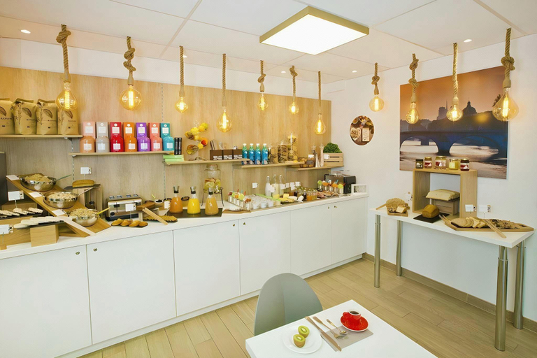 Food & Drinks 5, Residhome Asnieres Park, Hauts-de-Seine