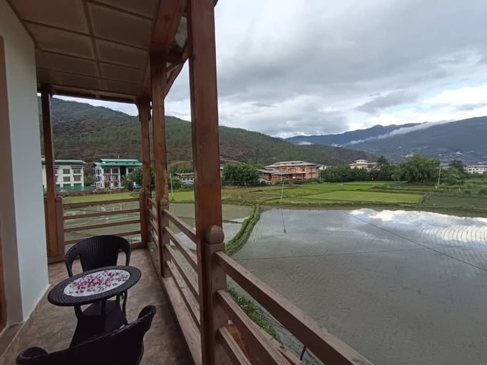 Property grounds, Paro Eco-Nest Resort, Lungnyi